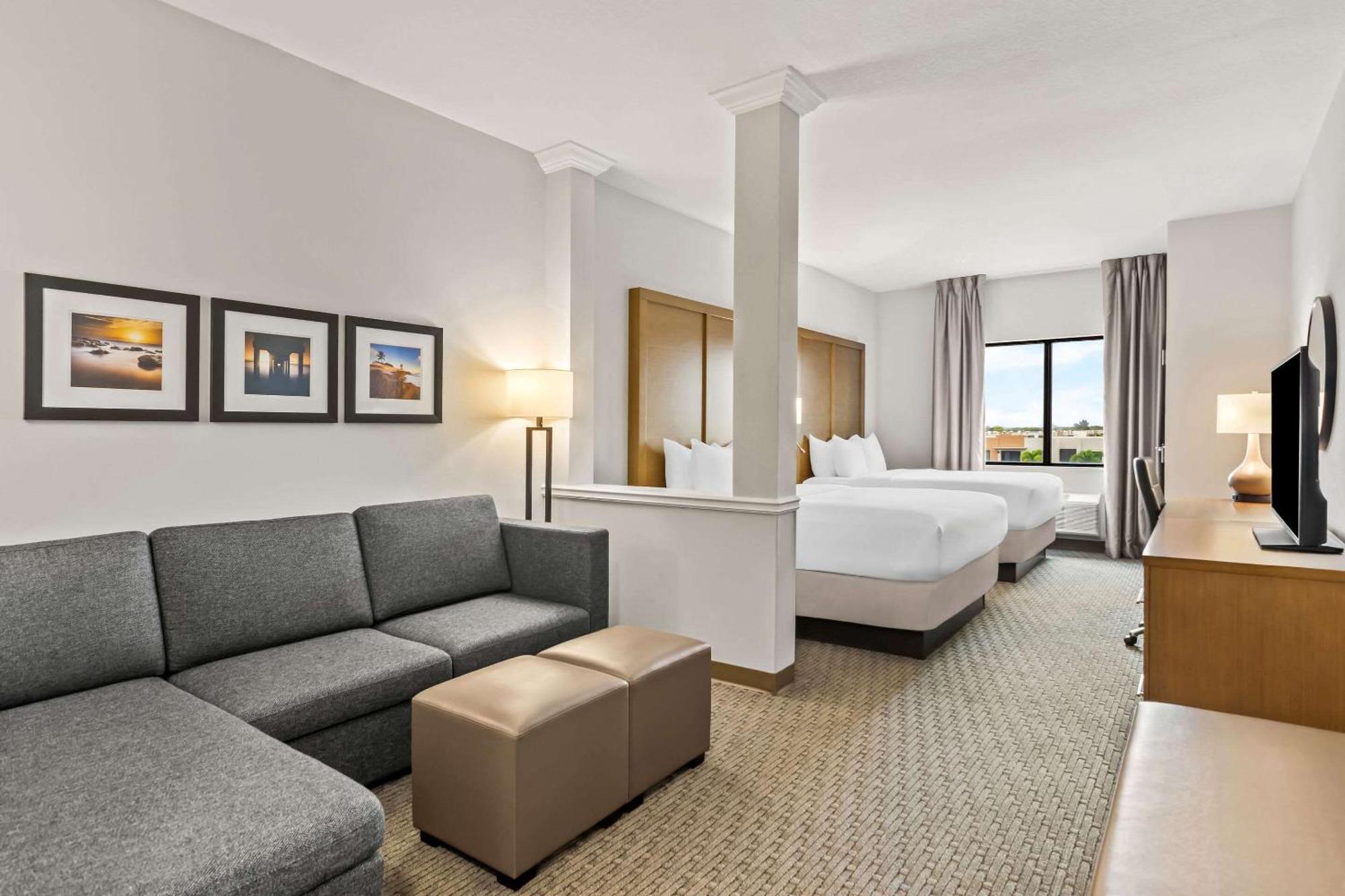 Comfort Suites Stuart-Hutchinson Island Dış mekan fotoğraf